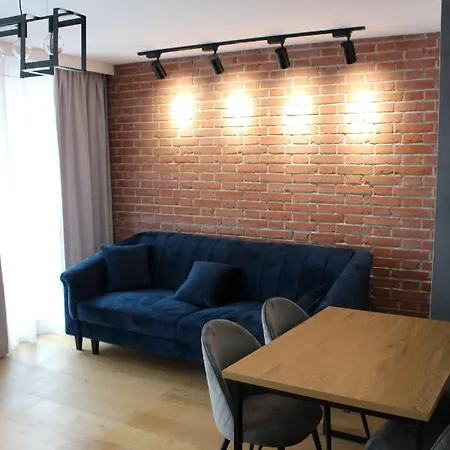 Apartment Halo